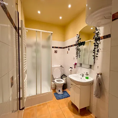 Orza Apartment *